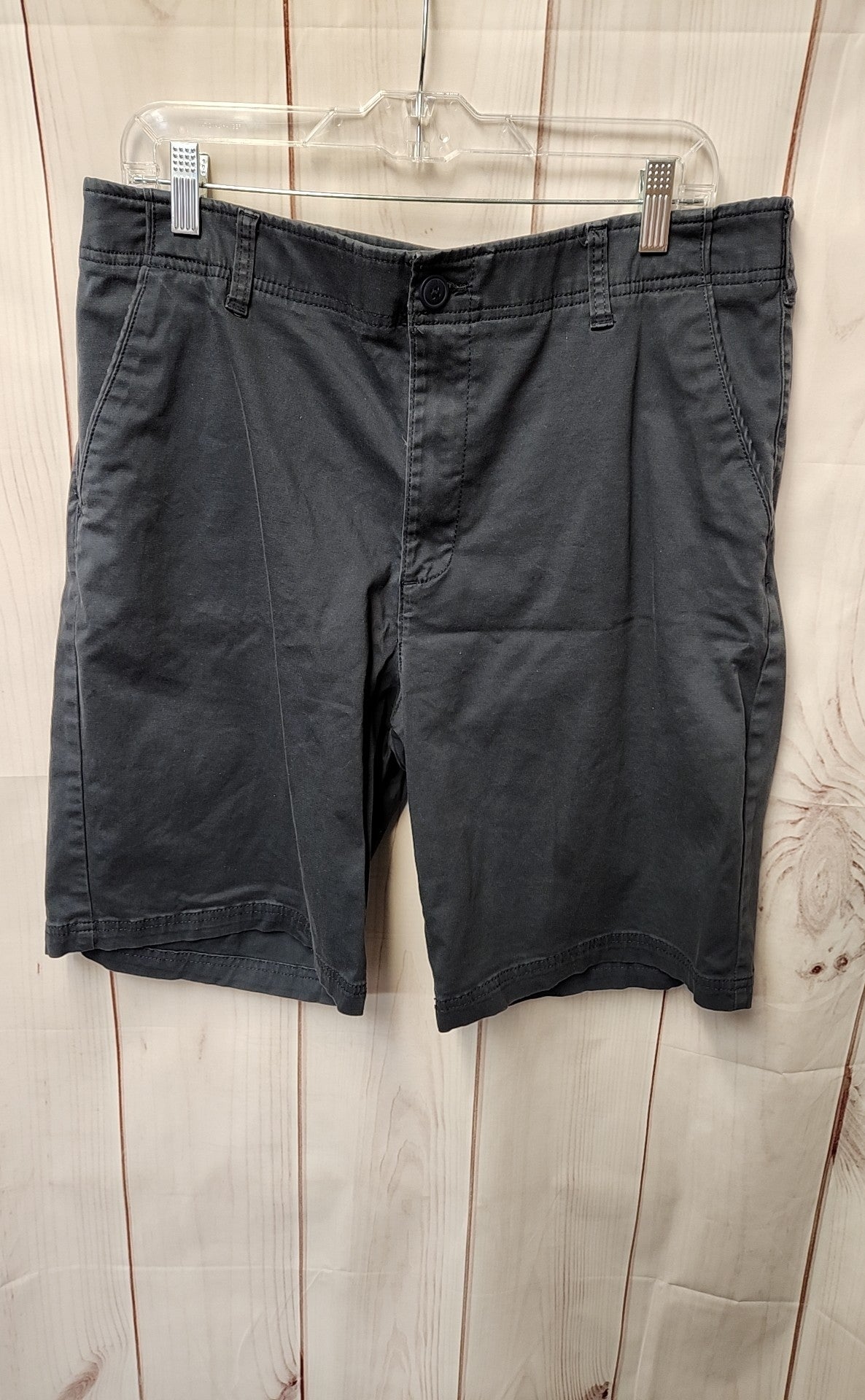 Lee Men's Size 36 Gray Shorts
