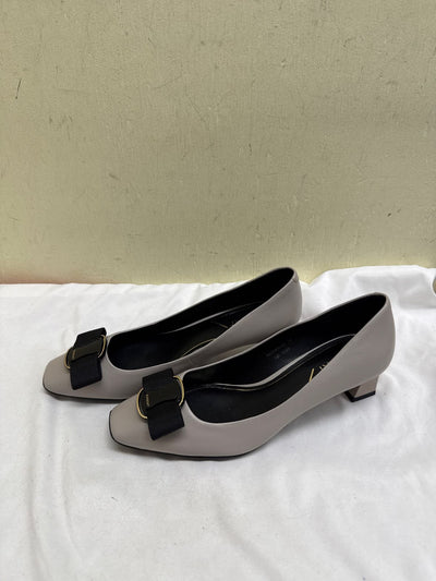 Kiss Cat Women's Size 37 = 6-1/2 Gray Pumps Shoes