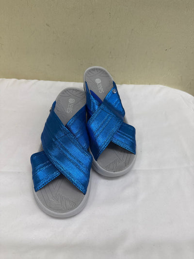 Bzees Women's Size 9 Blue Sandals Shoes