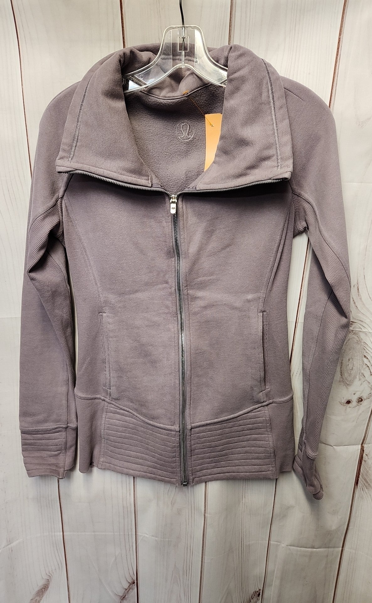 Lululemon Women's Size 6 Purple Jacket