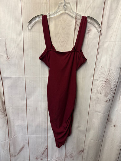 Lyaner Women's Size S Red Dress
