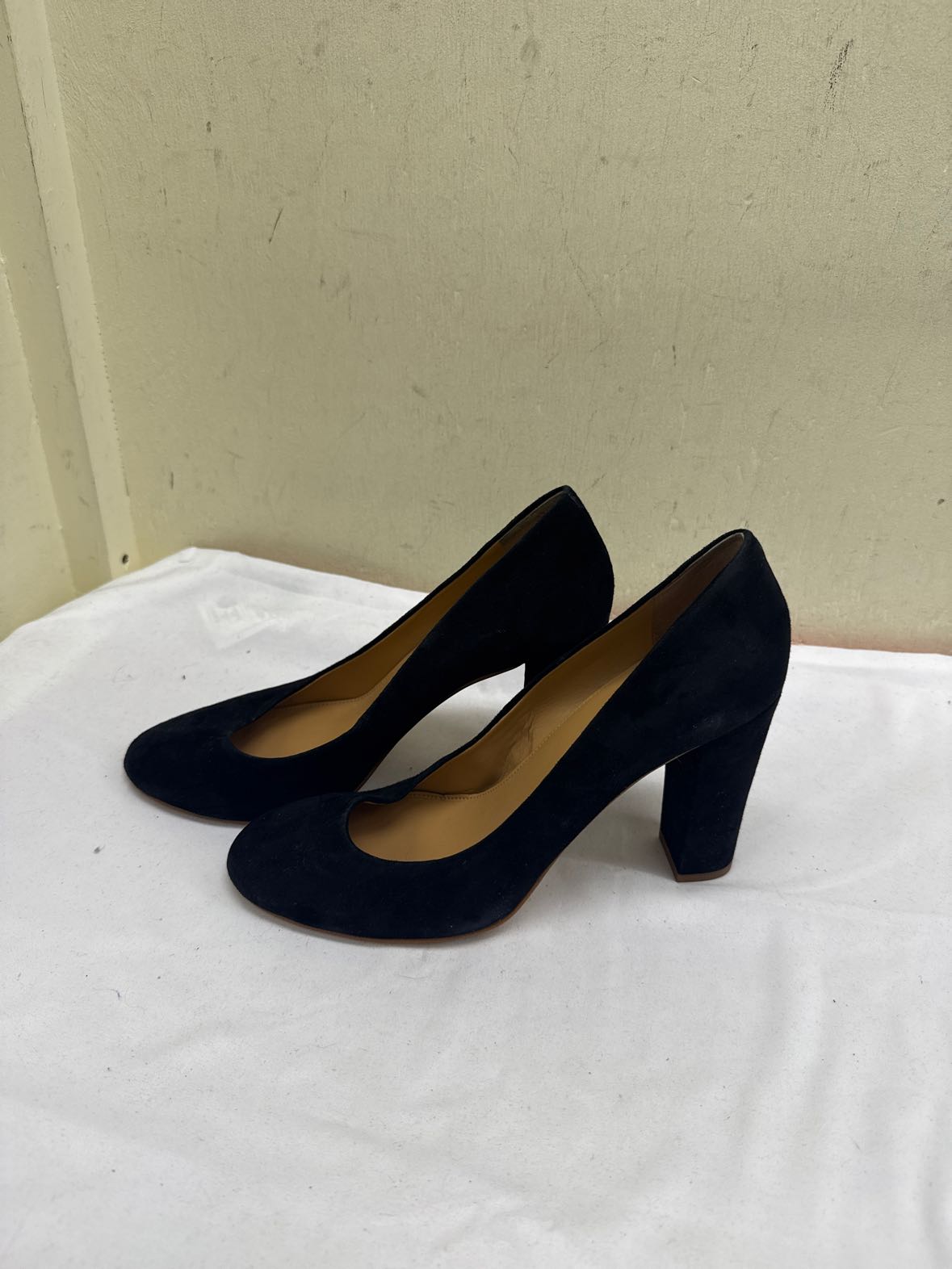 J Crew Women's Size 9 Black Pumps Shoes