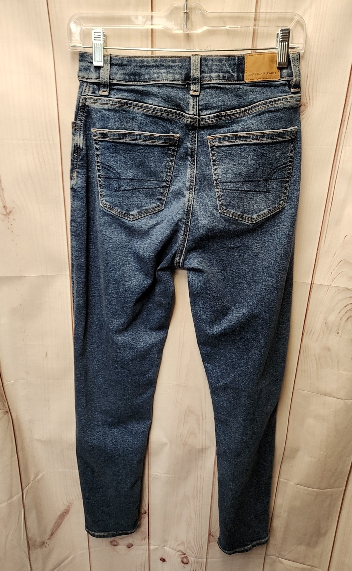 American Eagle Women's Size 25 (0) Blue Jeans Mom Jean