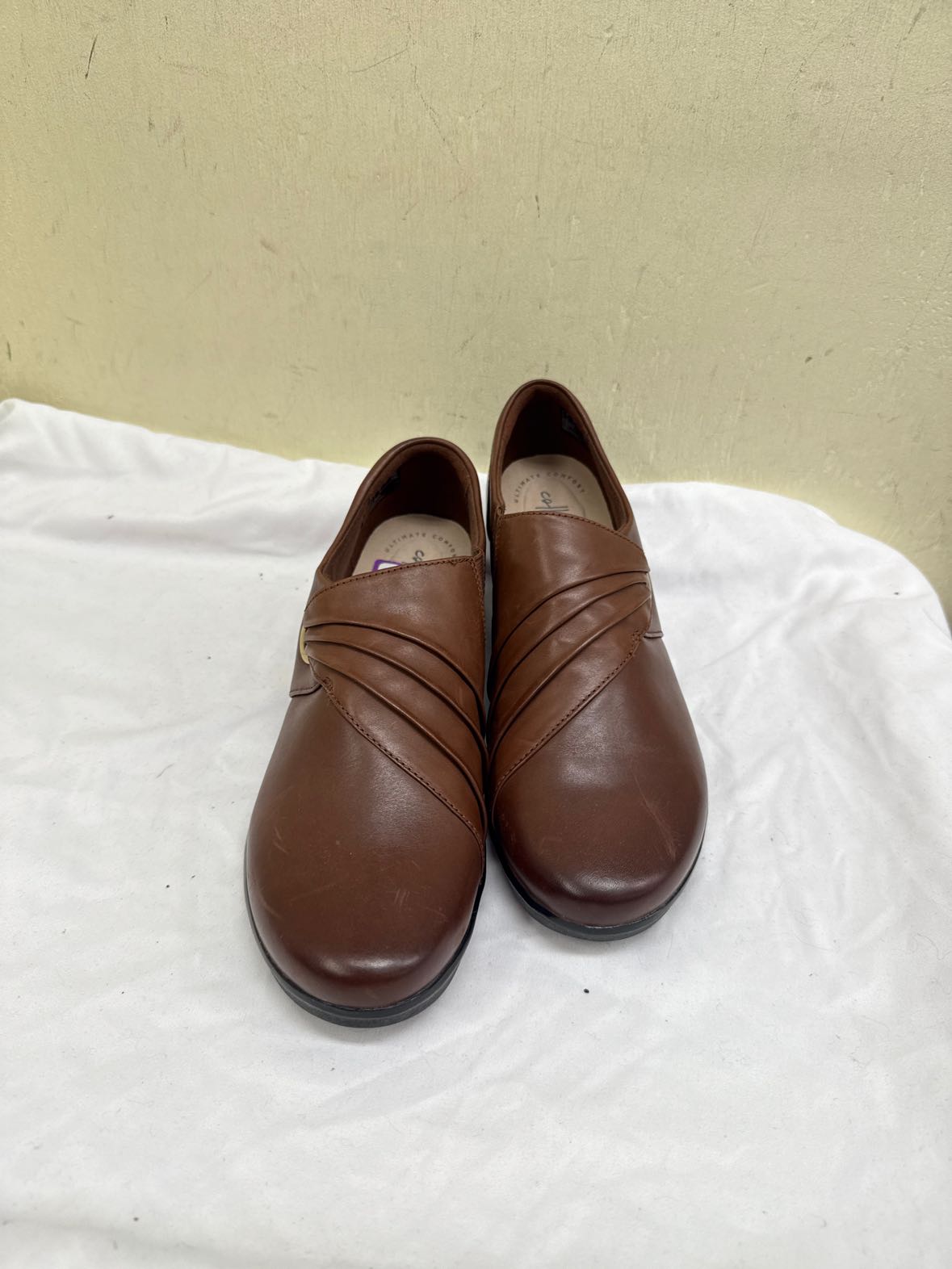 Clarks Women's Size 9-1/2 Brown Flats Shoes