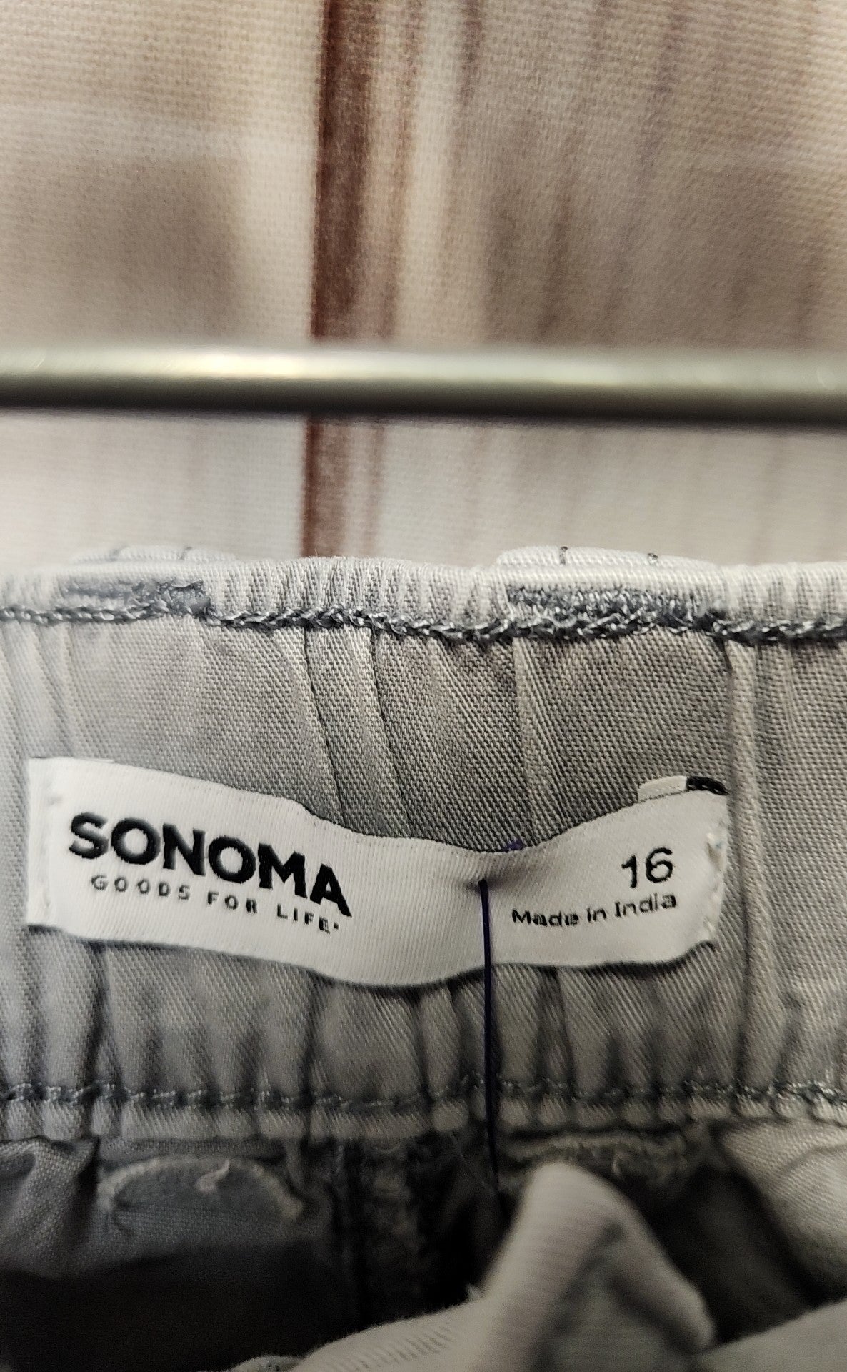 Sonoma Women's Size 16 Gray Shorts