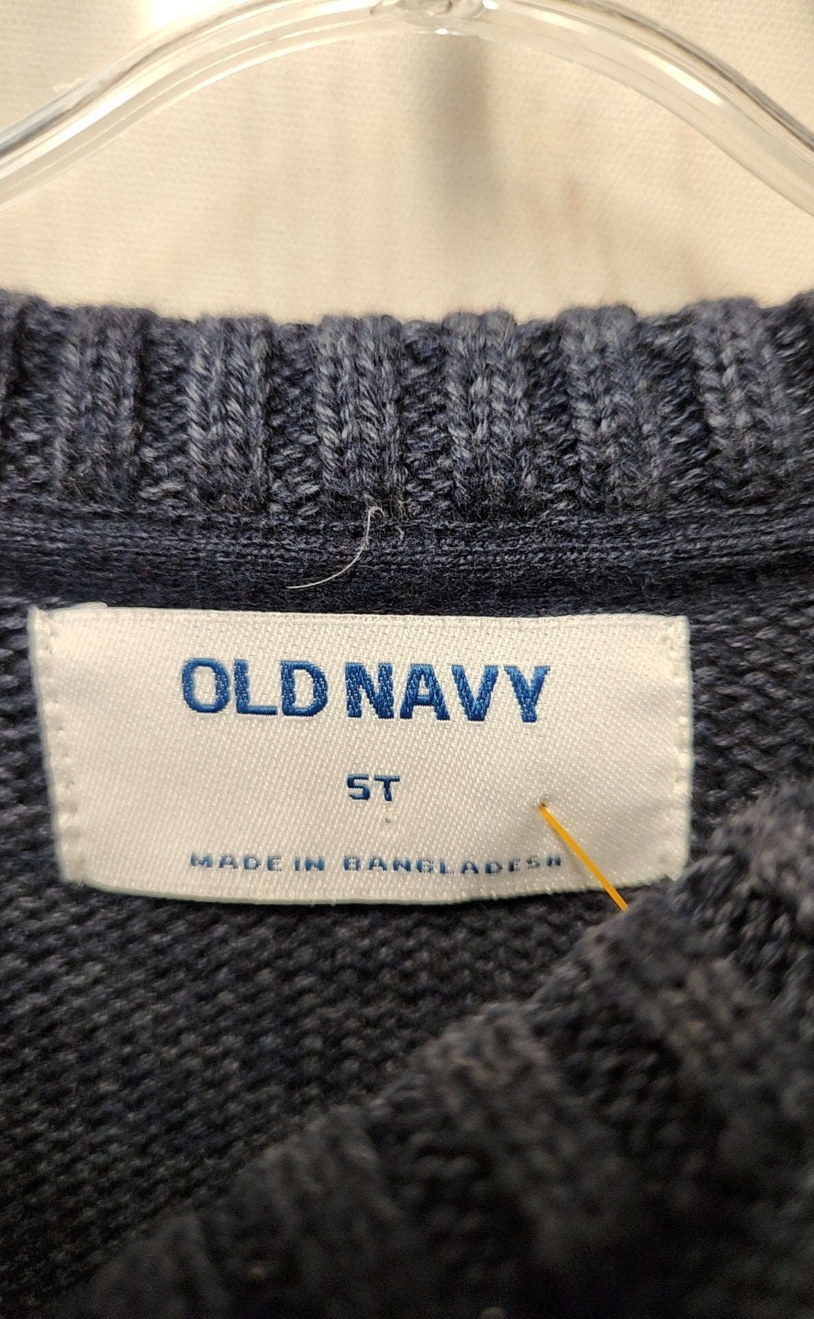 Old Navy Boy's Size 5 Navy Sweater