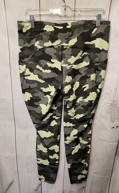 Lululemon Women's Size 12 Green Camo Leggings