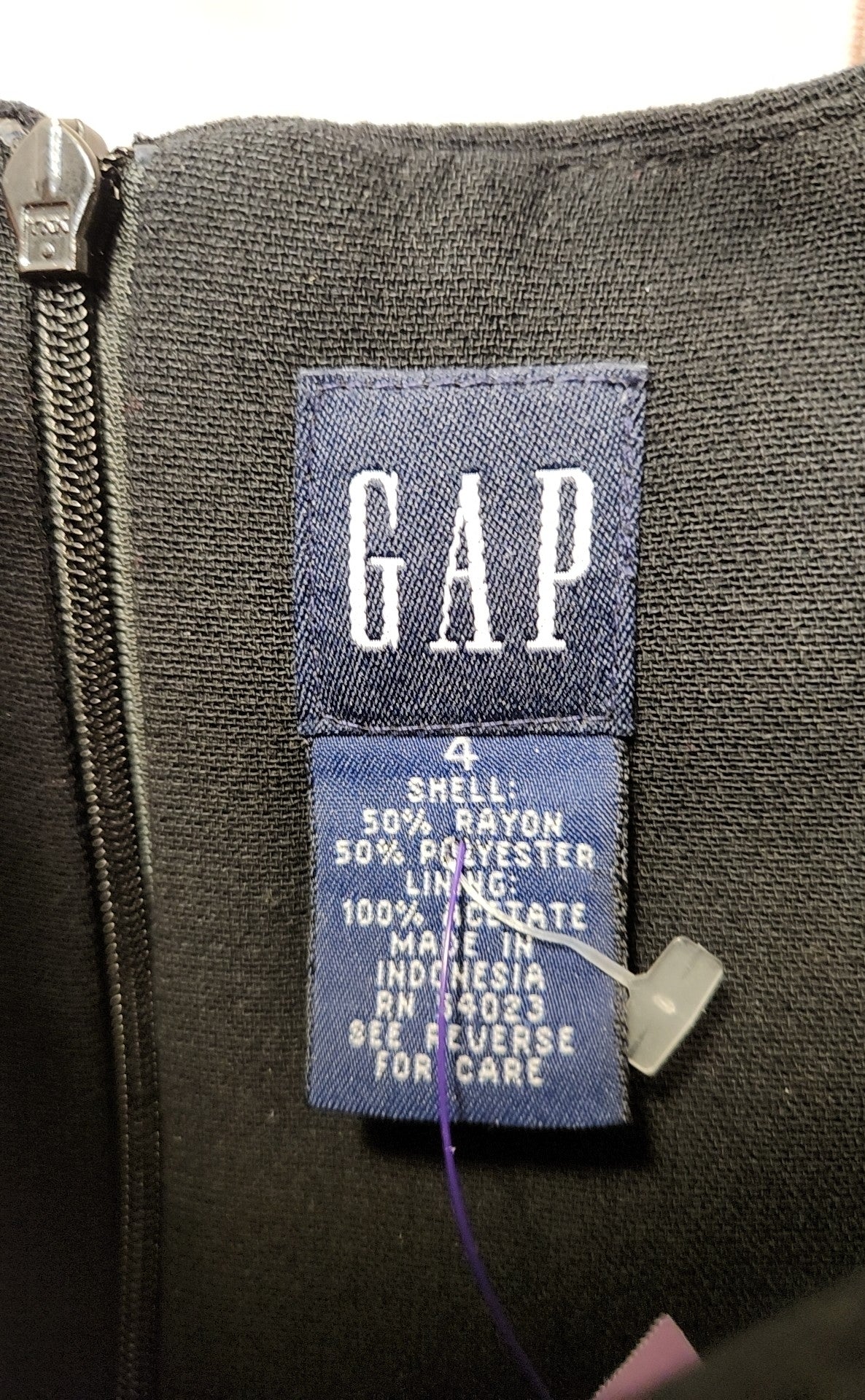 Gap Women's Size 4 Black Dress