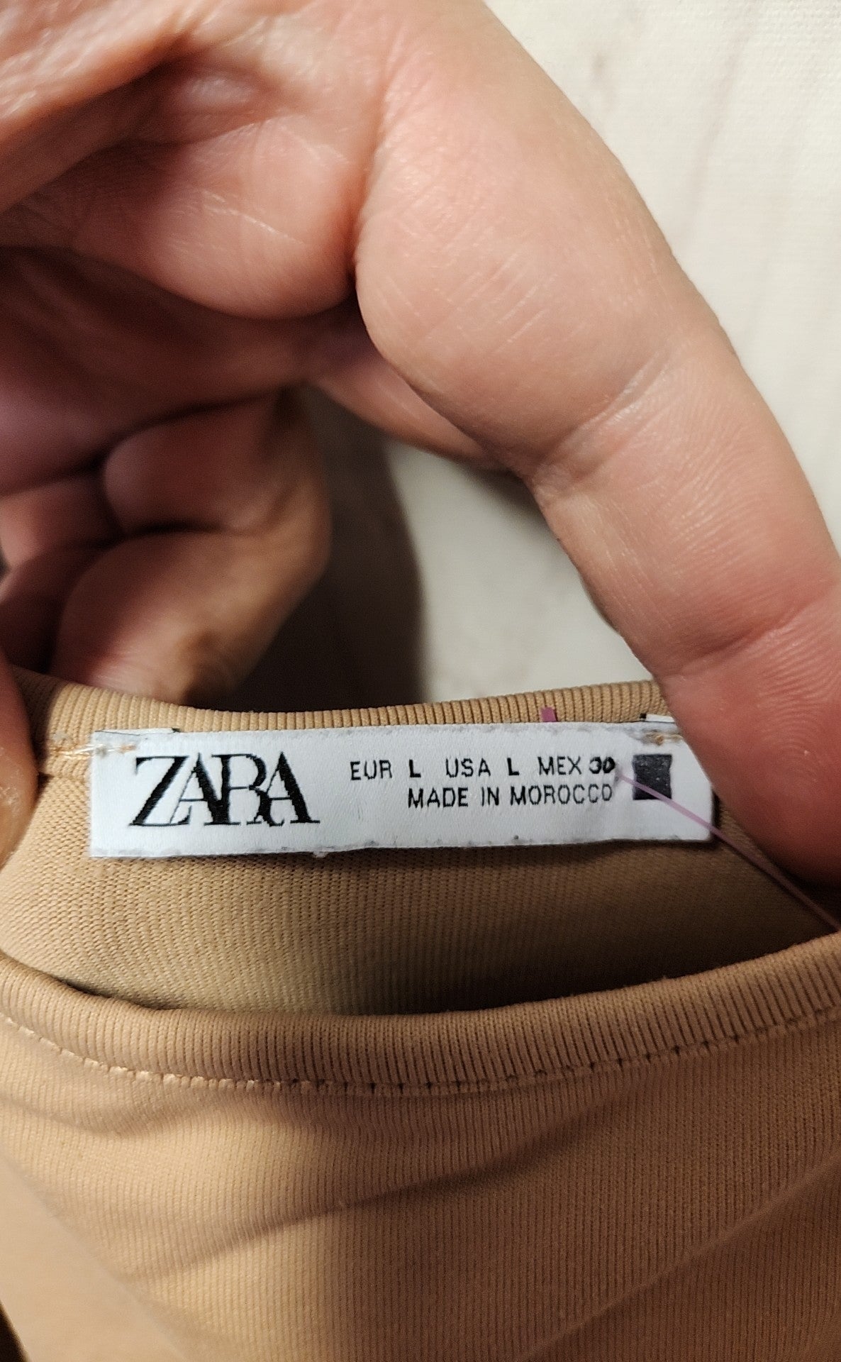 Zara Women's Size L Beige Sleeveless Top