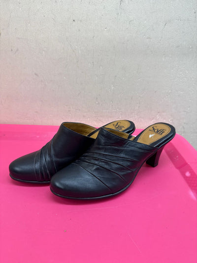 Sofft Women's Size 8-1/2 Black Leather Pumps