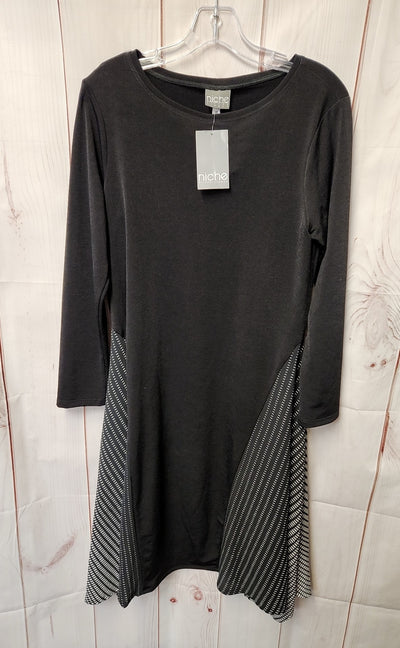 NWT Niche Women's Size M Black Dress