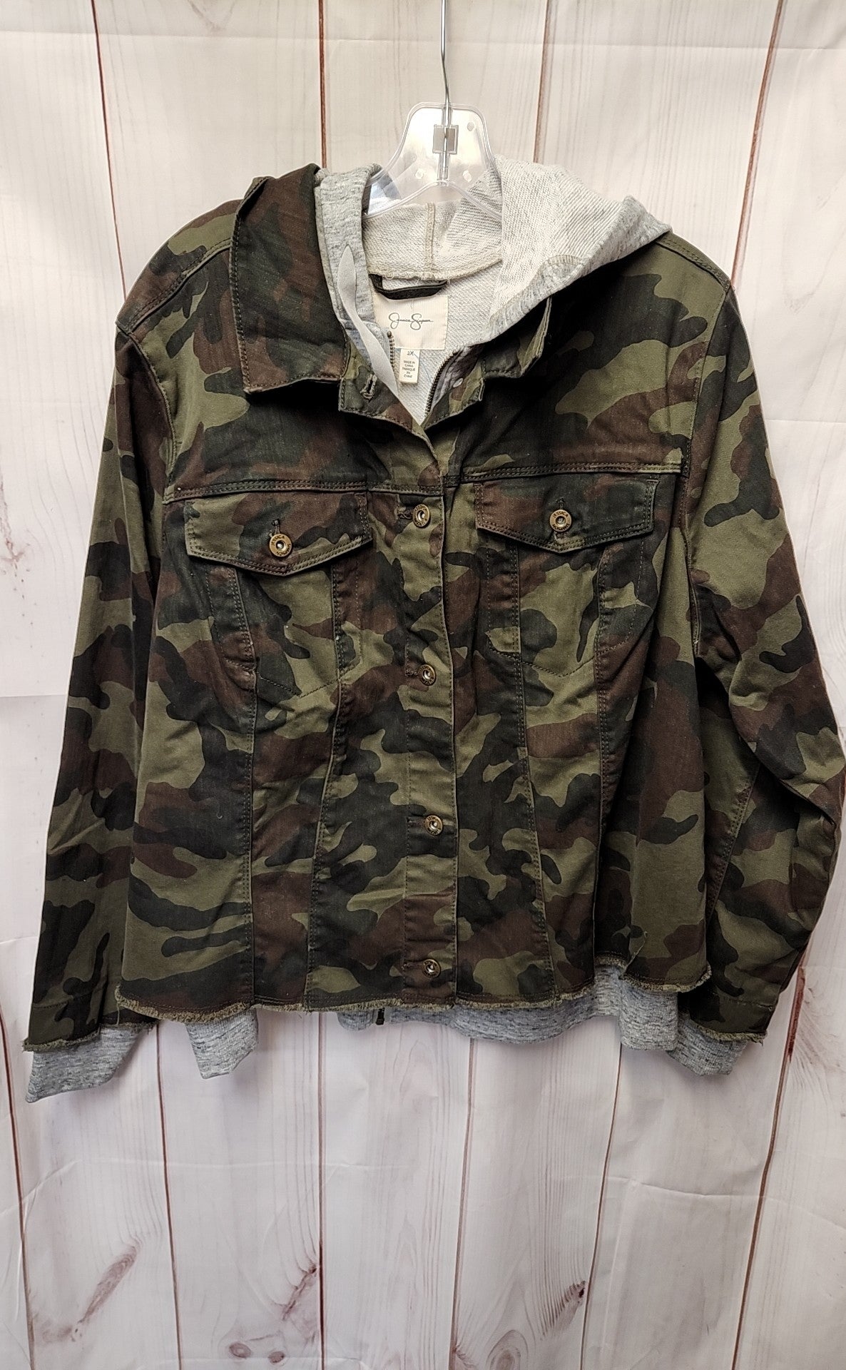 Jessica Simpson Women's Size 2X Green Camo Jacket