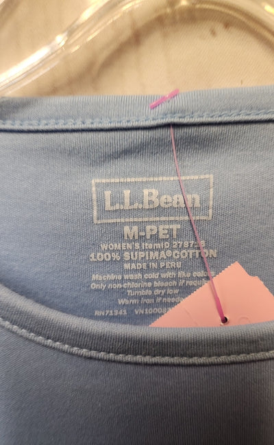 LL Bean Women's Size M Petite Light Blue Short Sleeve Top