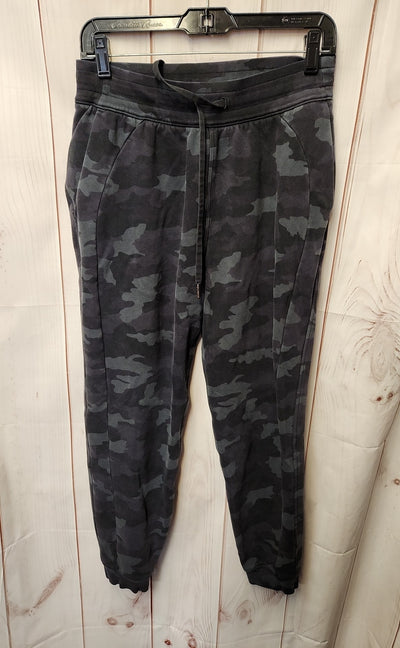 Lululemon Women's Size 8 Gray Camo Sweatpants
