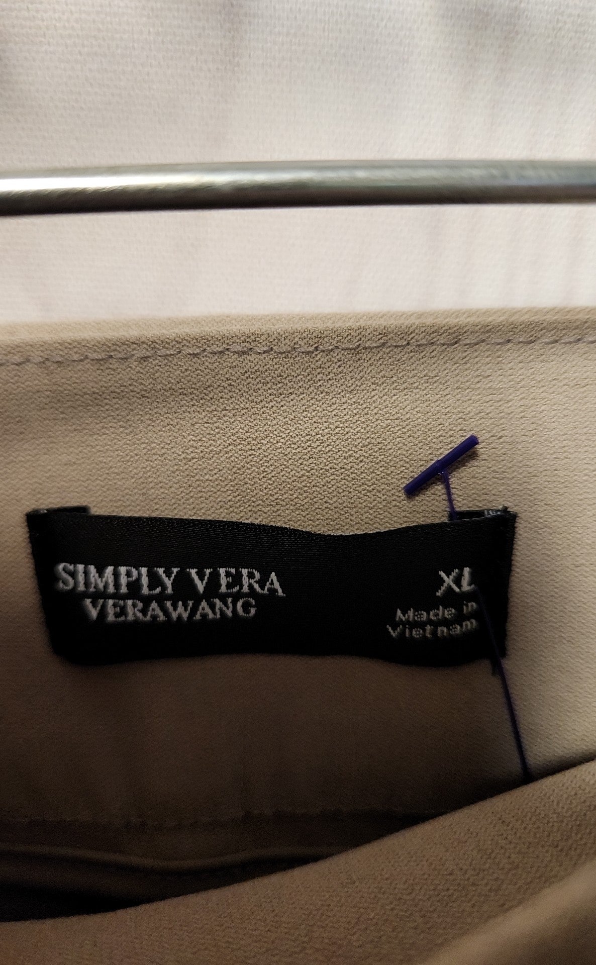 NWT Simply Vera Women's Size XL Beige Pants Mid Rise Skinny Ankle