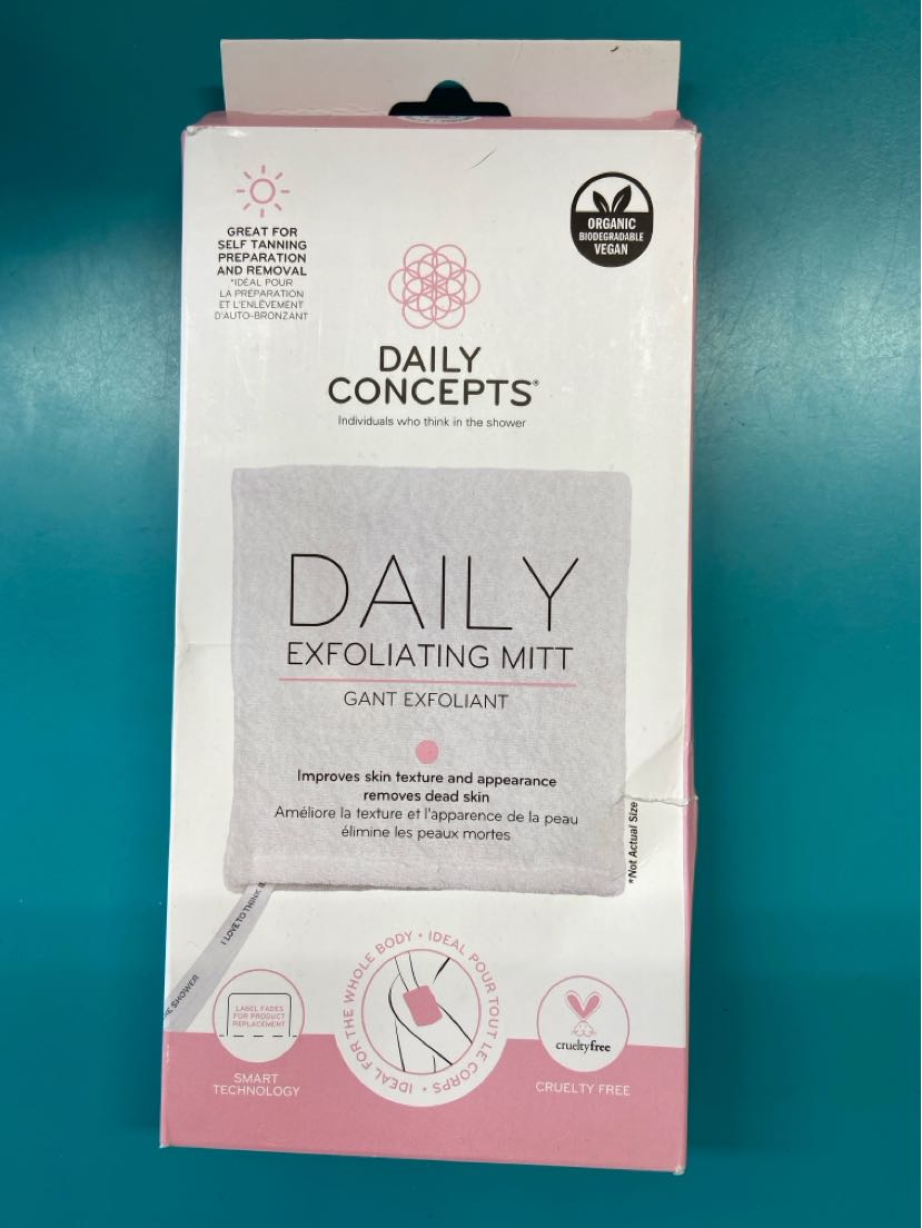NIB Daily Concepts Exfoliating Glove Cosmetic