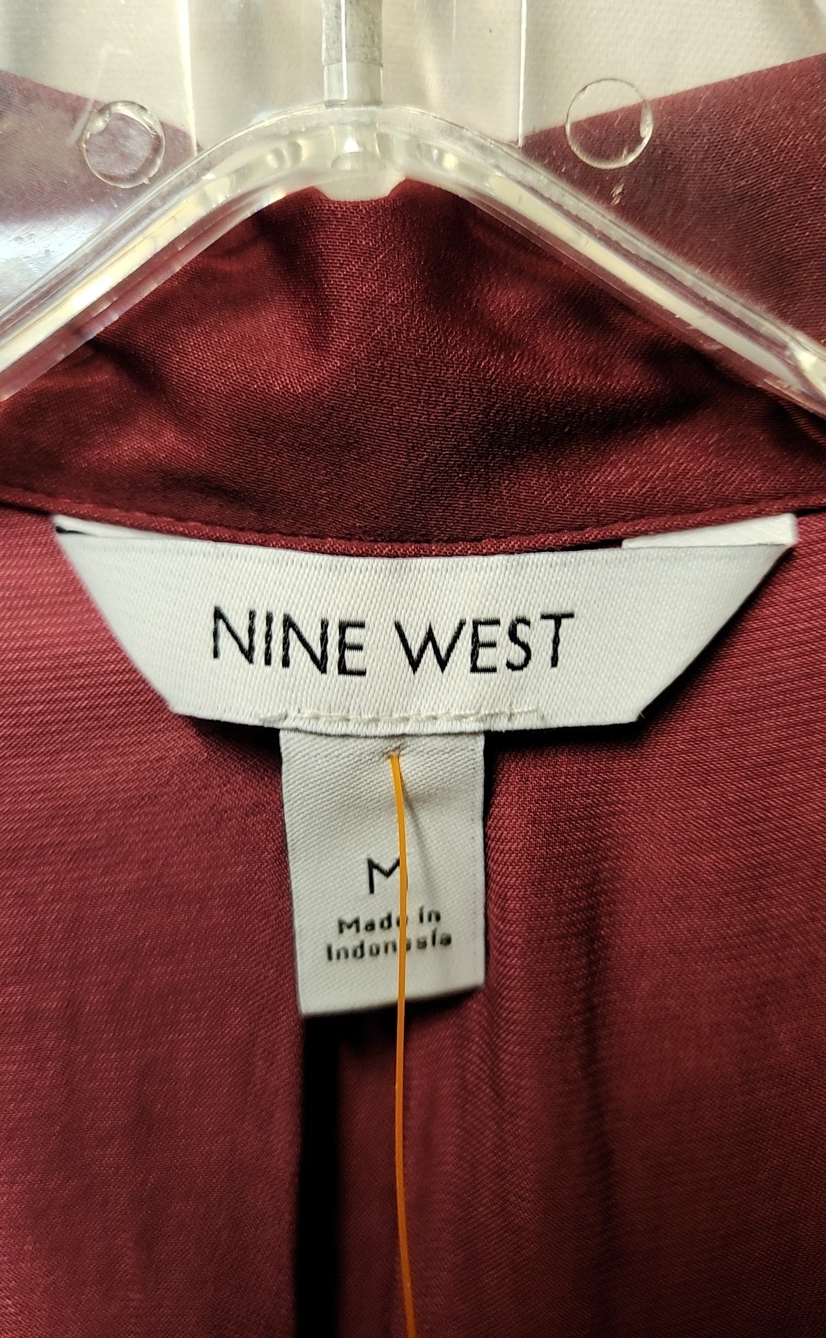 NWT Nine West Women's Size M Red Short Sleeve Top