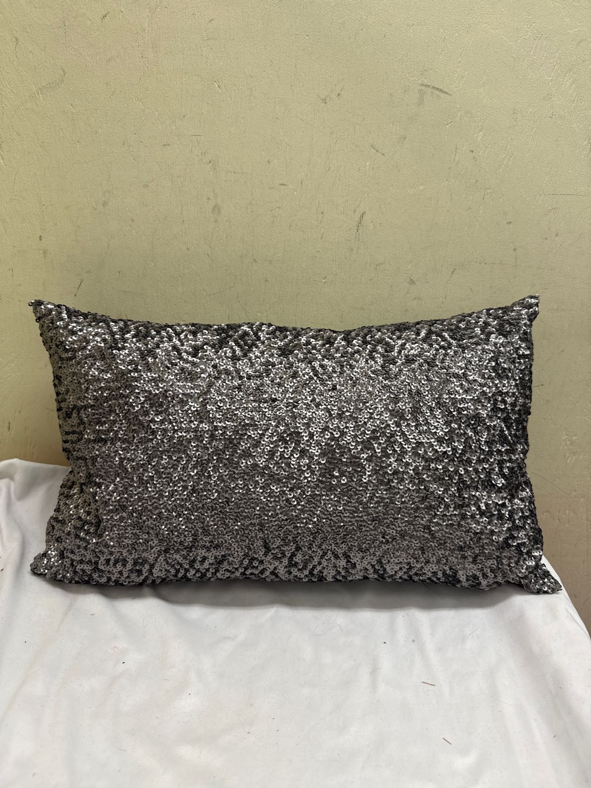 Silver Pillow