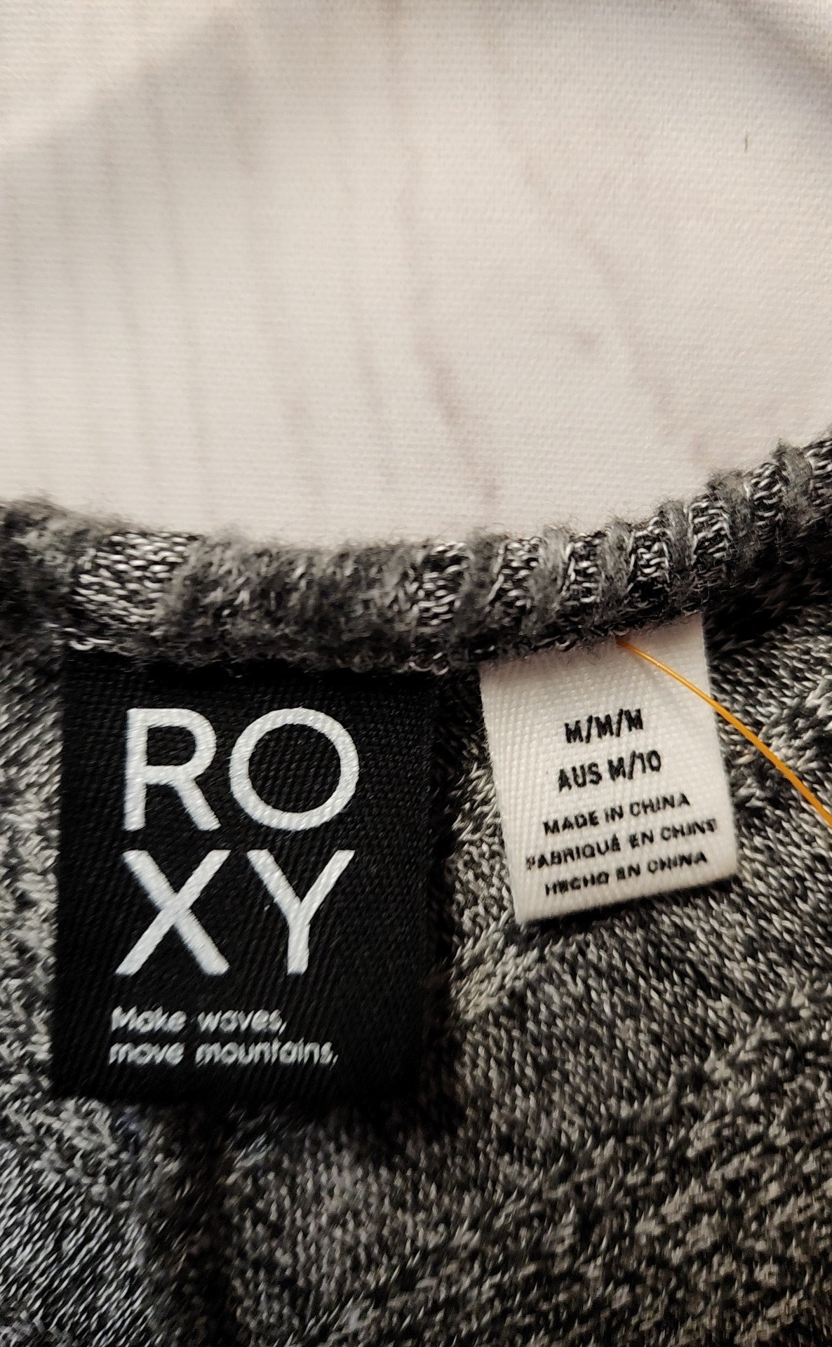 Roxy Women's Size M Gray Sweater