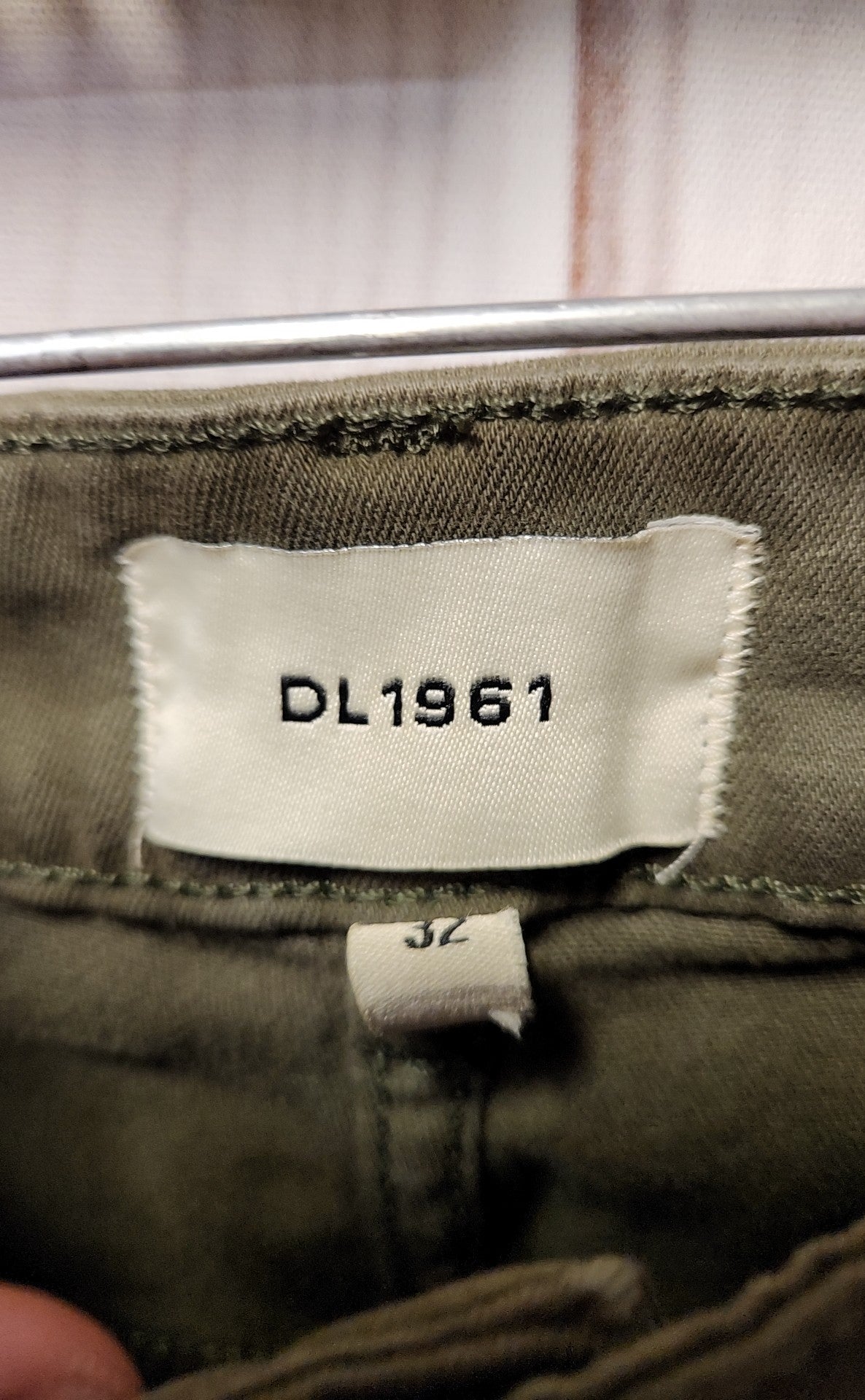DL 1961 Men's Size 35x32 Green Pants