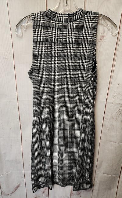 Lucy Love Women's Size M Black & White Dress