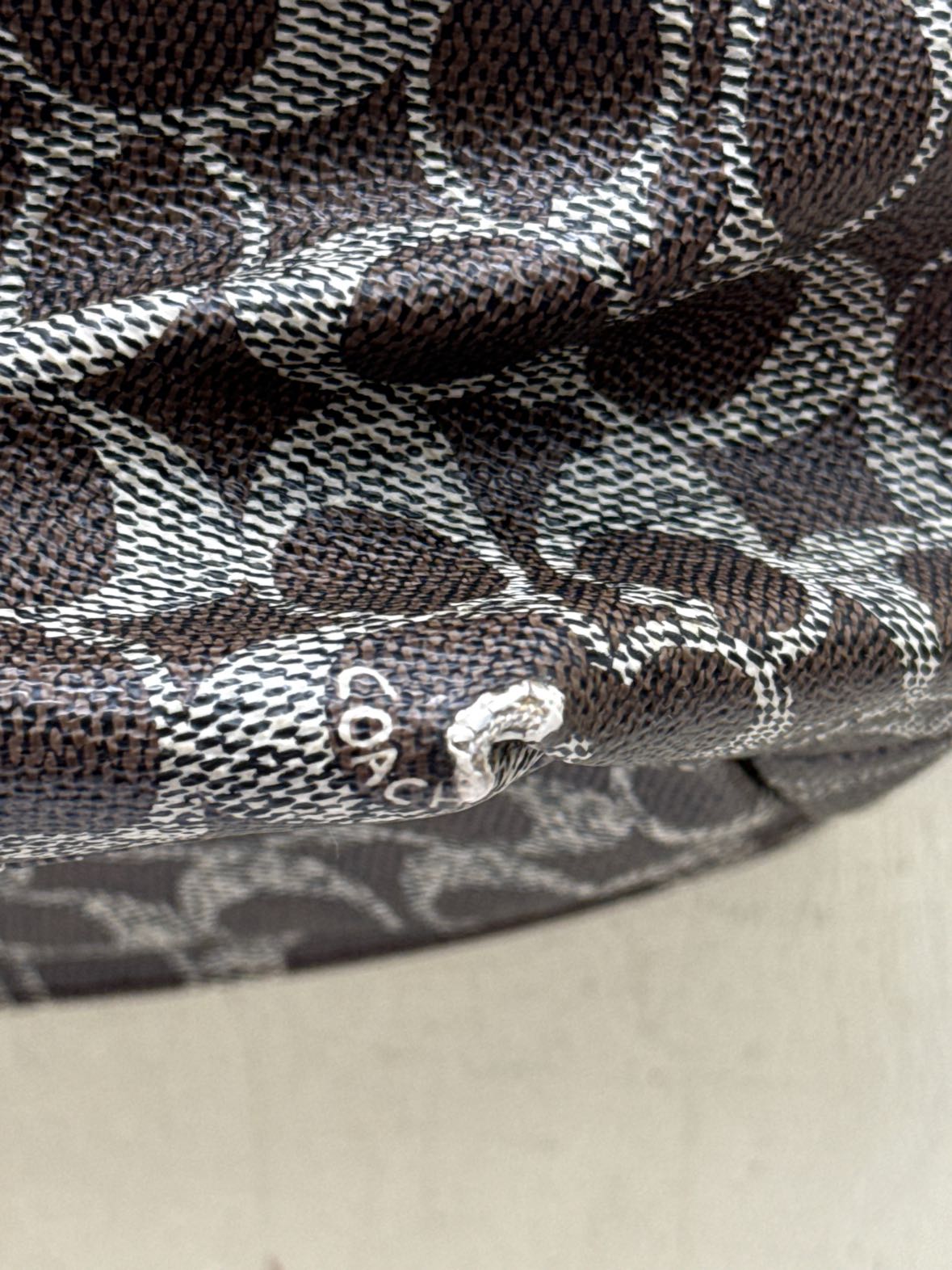 Coach L1432 Brown Leather Sig. Logo Tote Bag AS IS - wear on corners