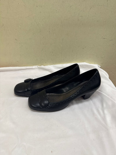 Franco Sarto Women's Size 7 Black Pumps Shoes