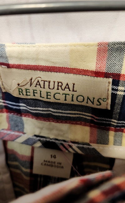 NWT Natural Reflections Women's Size 14 Blue & Red Shorts
