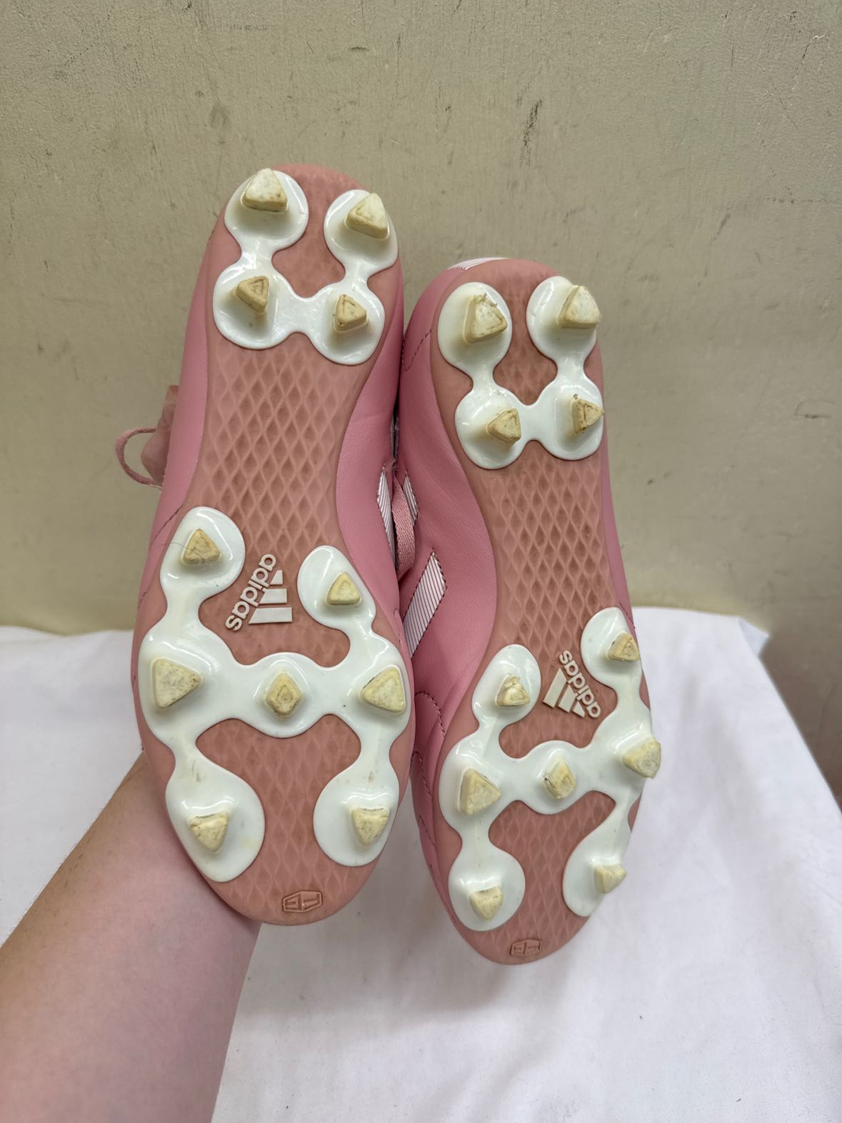 Adidas Women's Size 8-1/2 Pink Cleats Shoes