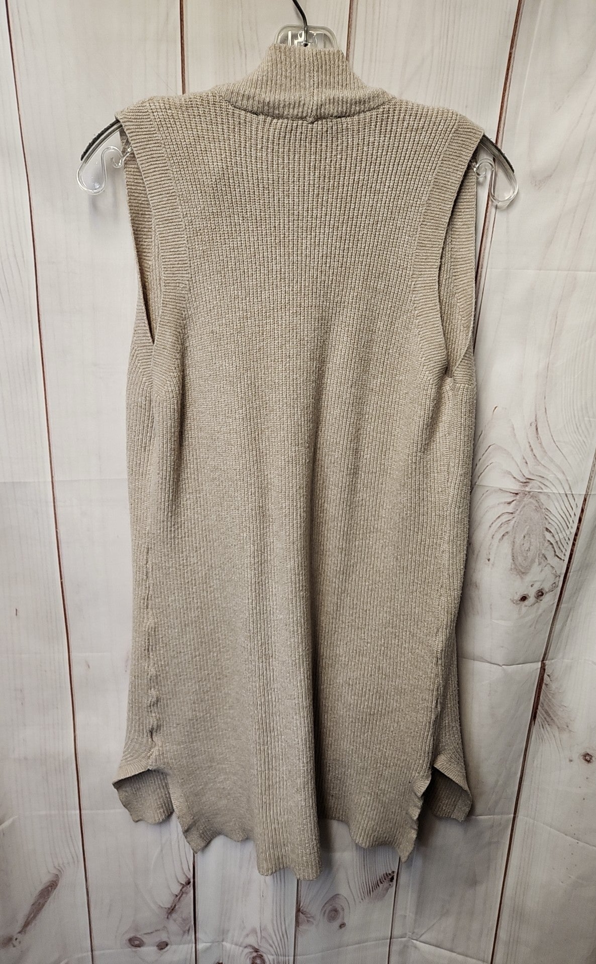 Cyrus Women's Size M Beige Cardigan