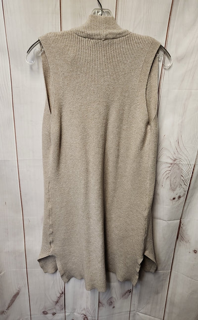 Cyrus Women's Size M Beige Cardigan
