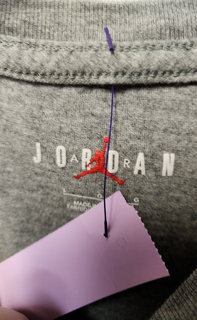 Air Jordan Men's Size L Gray Shirt