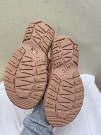 Teva Women's Size 9 Pink Sandals Shoes
