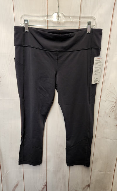 NWT Lululemon Women's Size 12 Black Active Capris Pace Rival Crop