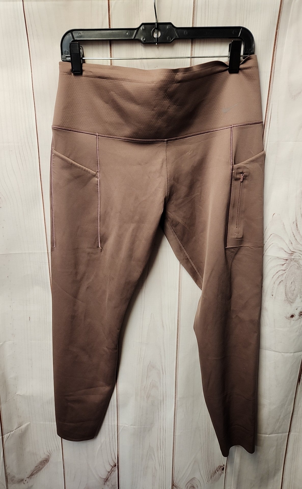 Nike Women's Size XL Purple Leggings