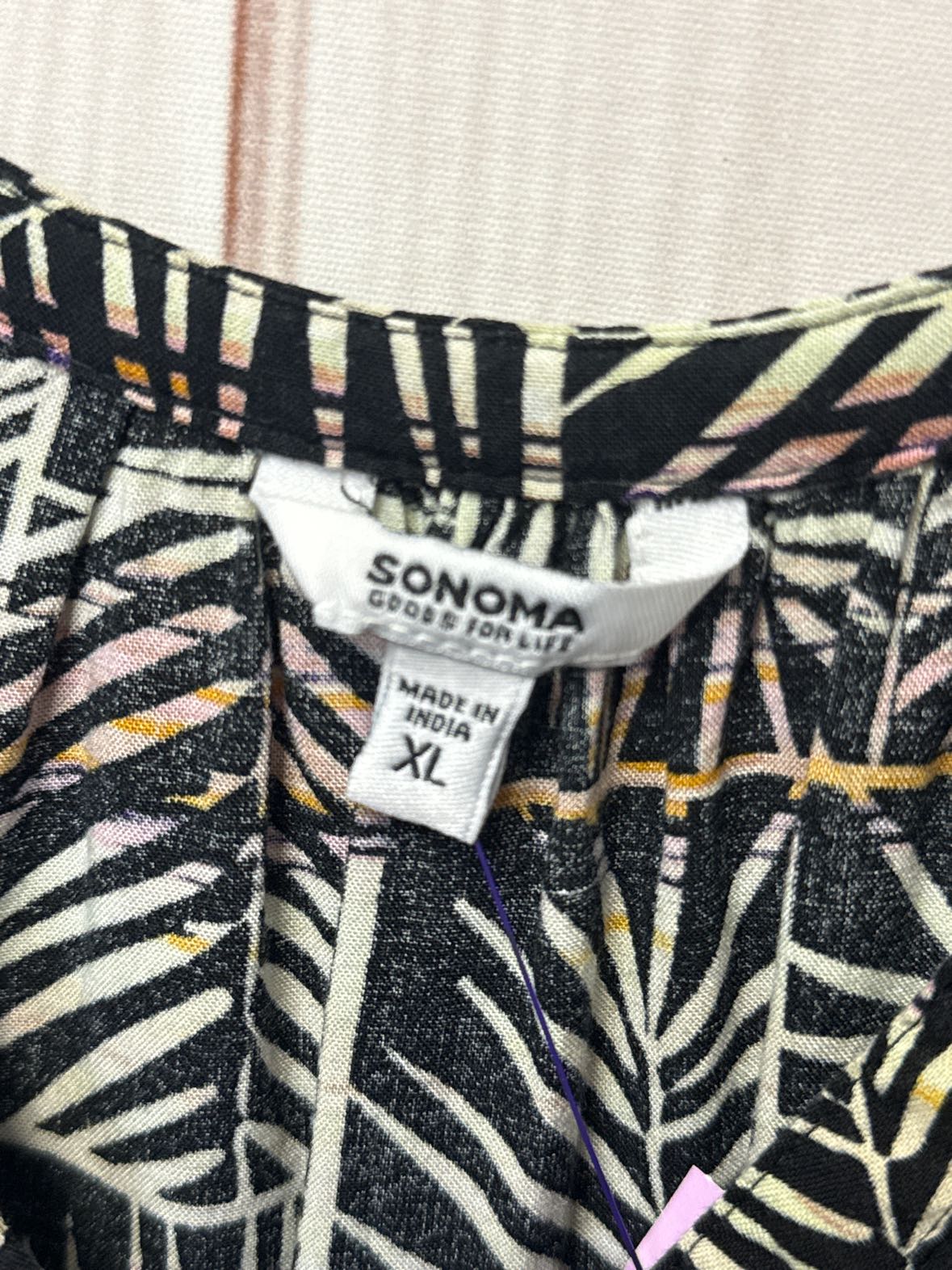 Sonoma Women's Size XL Black Sleeveless Top