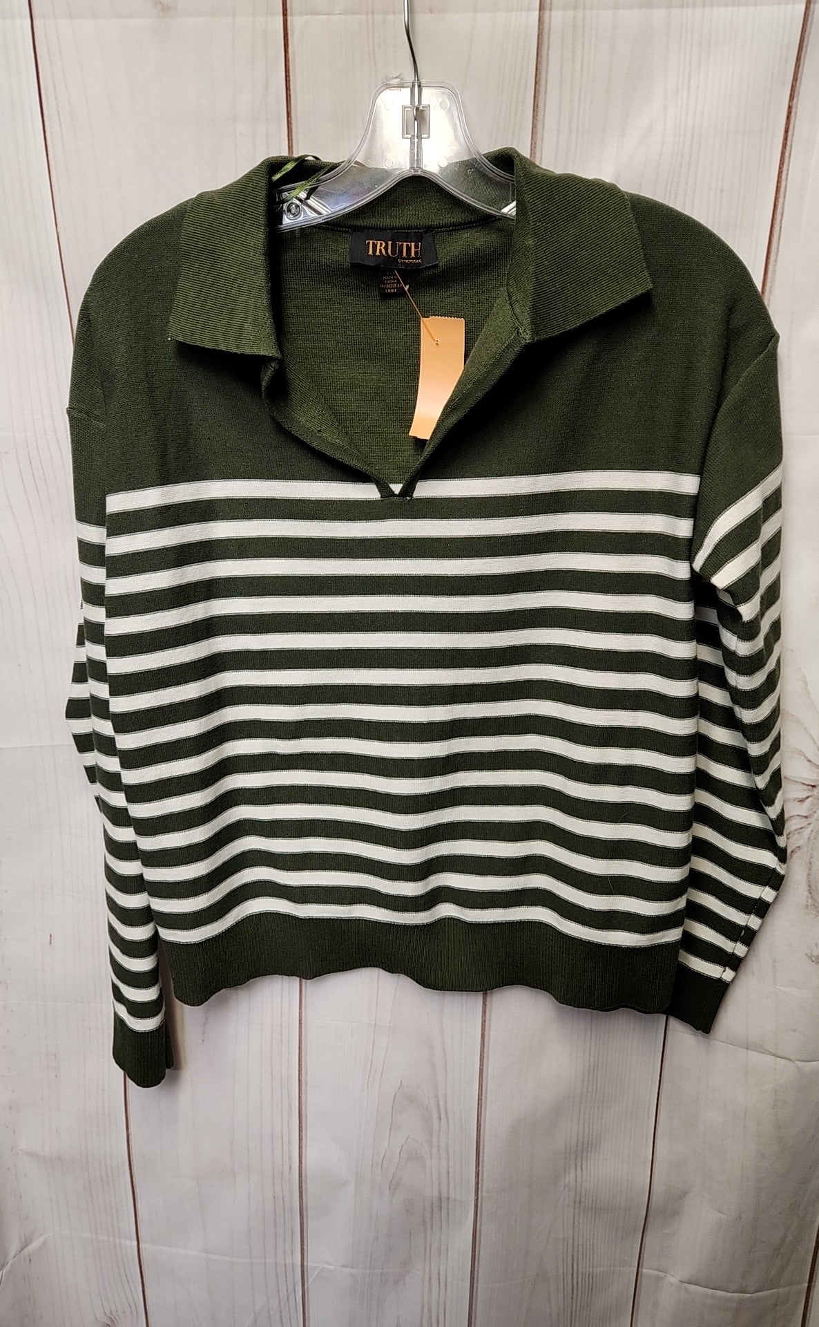 Truth Women's Size S Green Sweater