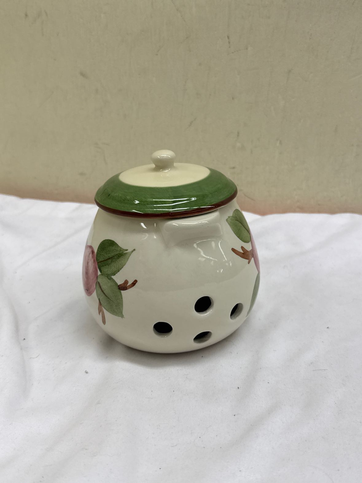 Francesca Ceramic Candleholder