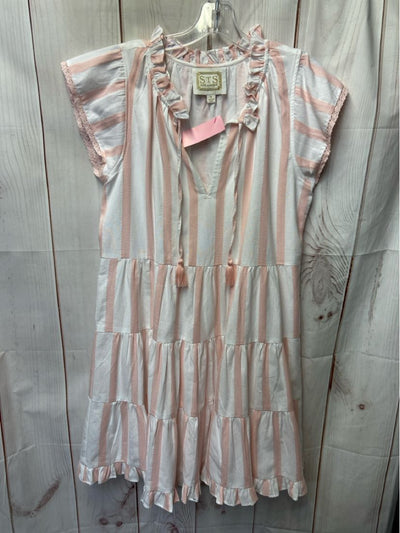 Sail to Sable Women's Size M Pink & White Dress