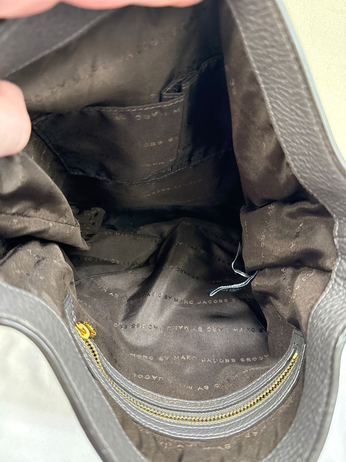 Marc by Marc Jacobs Gray Leather Purse Bag
