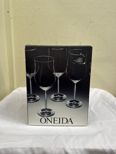 NIB 4PCS Oneida Oversized Wine Glasses