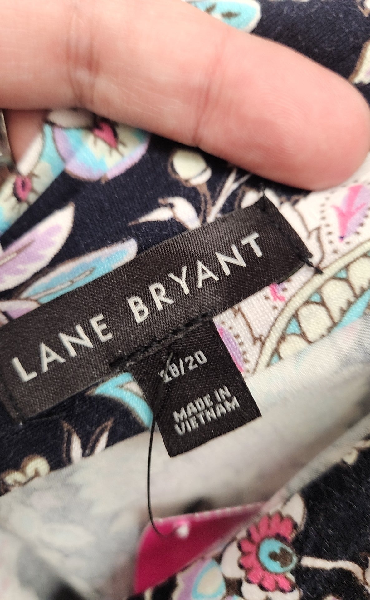 Lane Bryant Women's Size 18/20 Black Sleeveless Top