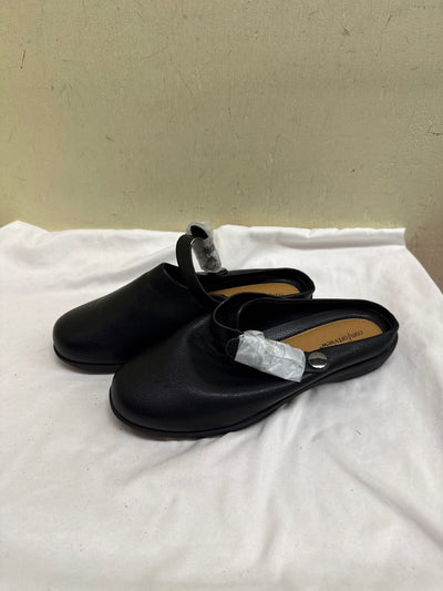 Comfortview Women's Size 9-1/2 Black Clogs Shoes