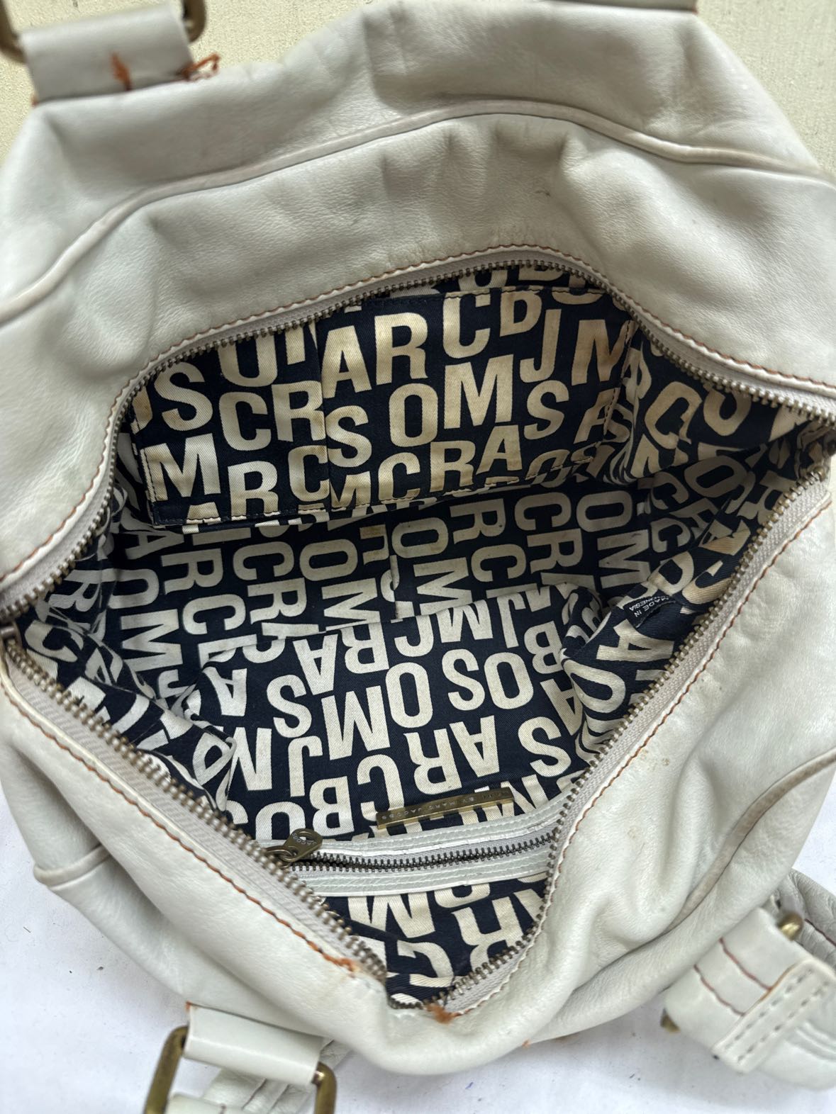 Marc by Marc Jacobs White Leather Purse Bag AS IS - marks/wear