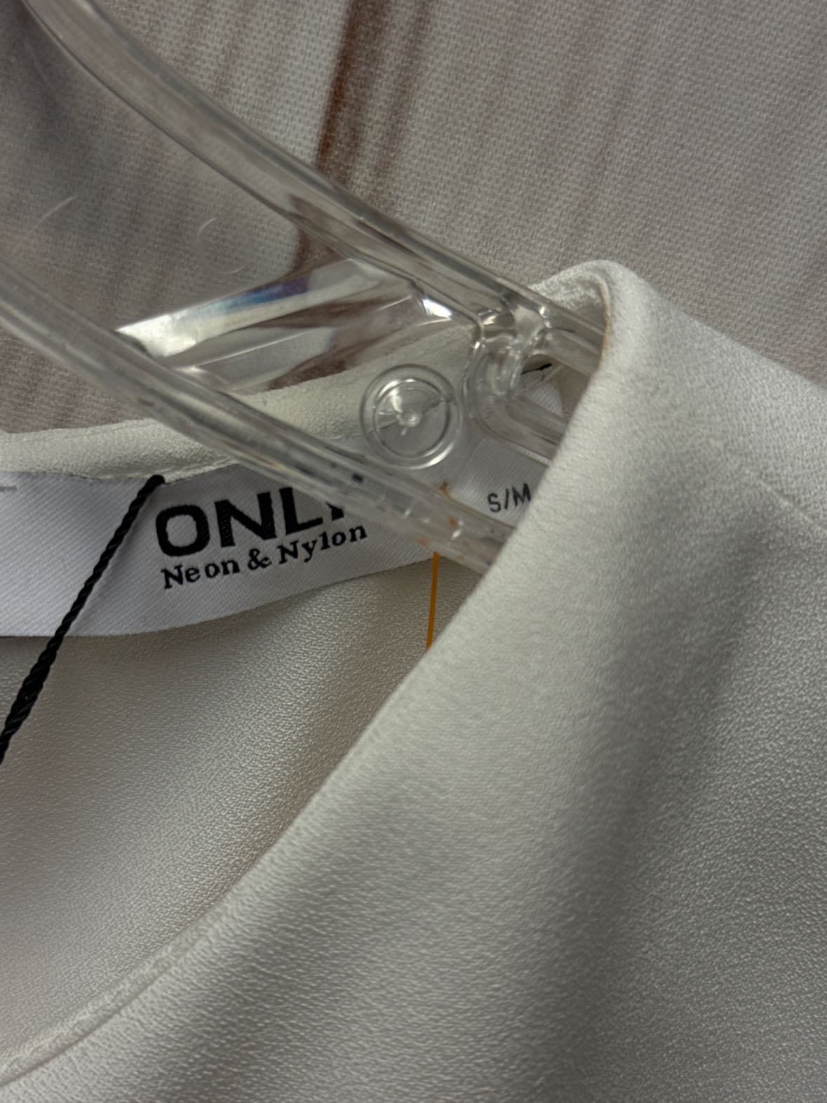 NWT Only Neon & Nylon Women's Size S/M White Onlmaya Collar