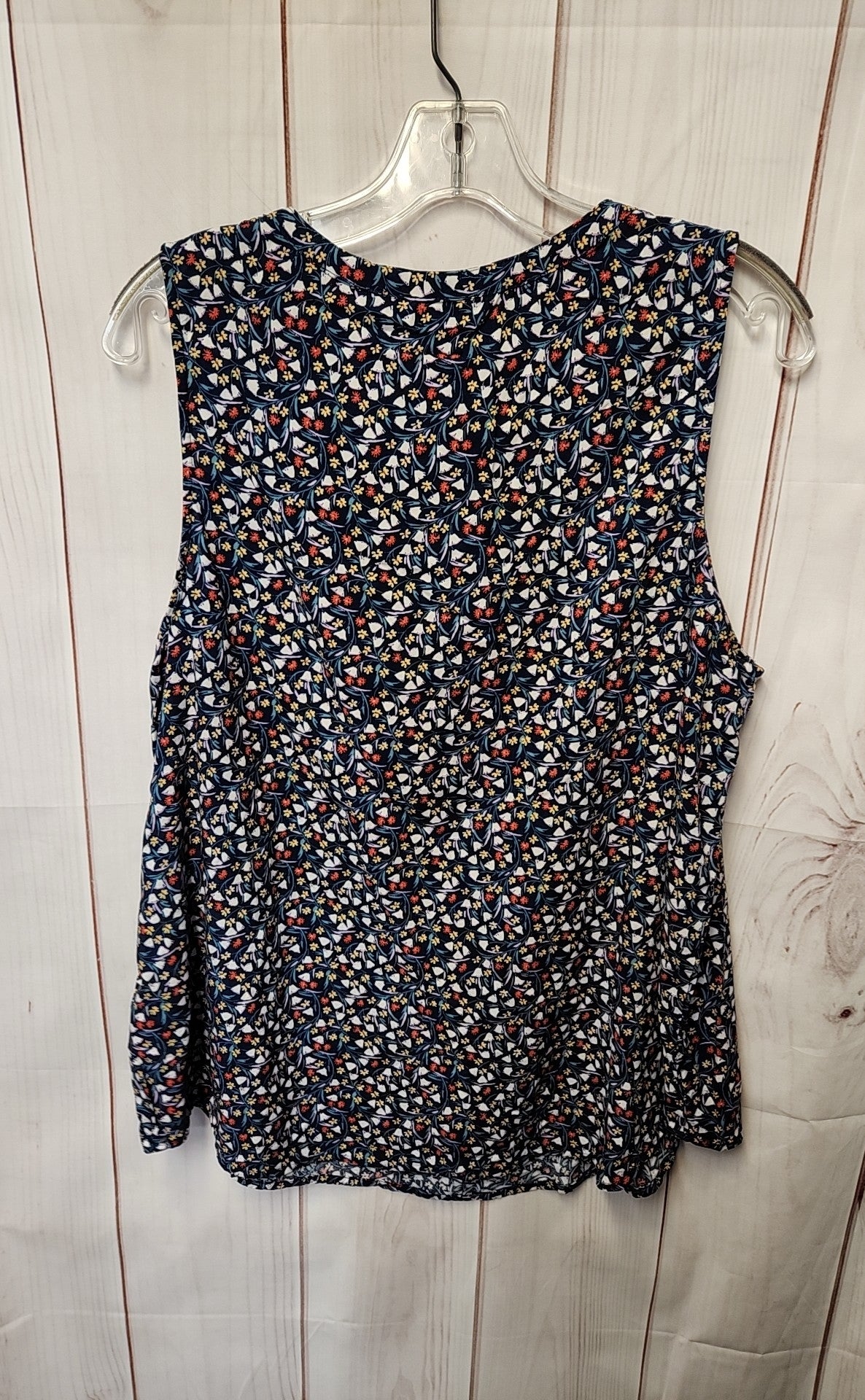 Croft & Barrow Women's Size XL Blue Floral Sleeveless Top