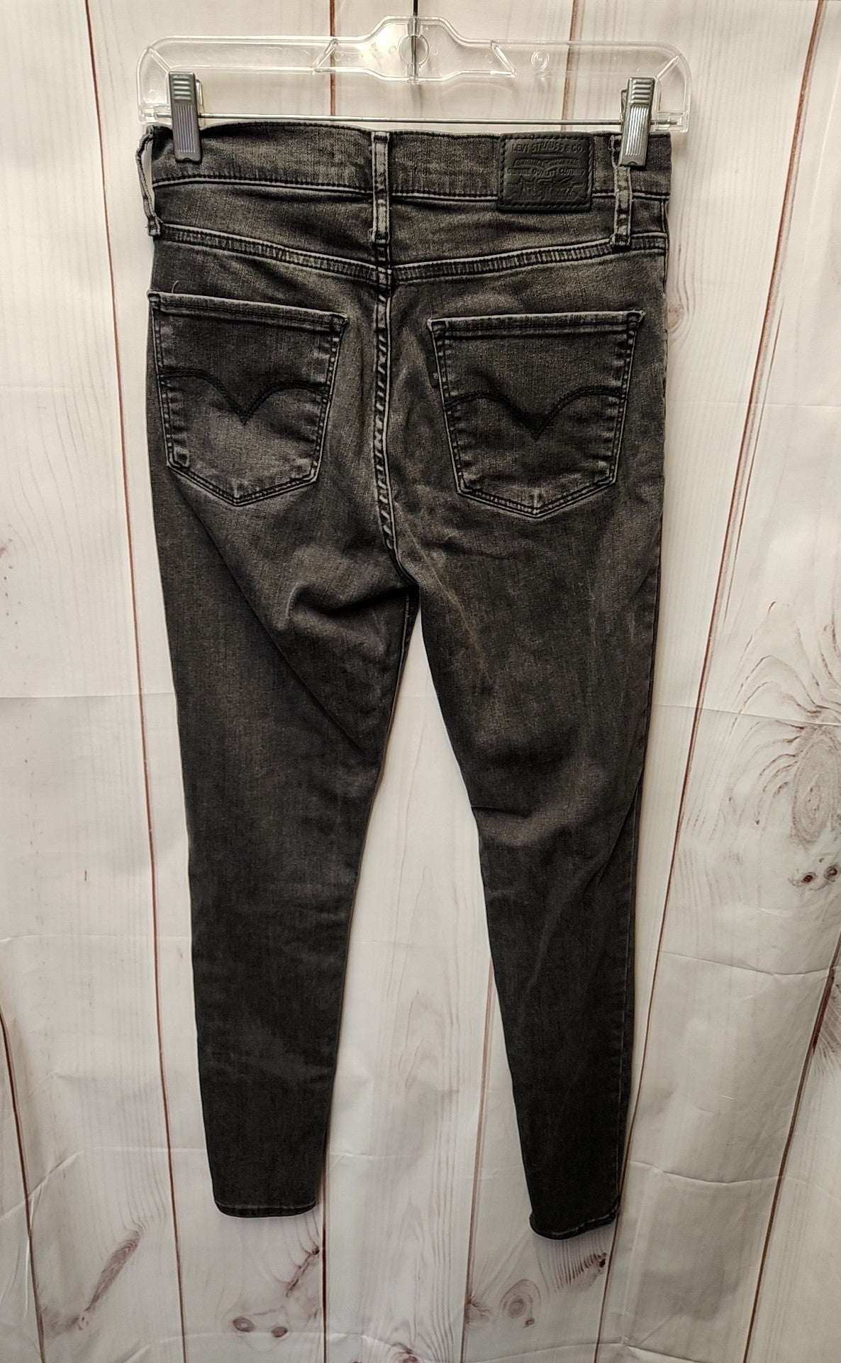 Levis Women's Size 26 (1-2) Black Jeans 720 High Rise Super Skinny