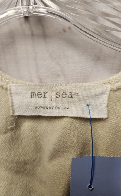 Mer Sea Women's Size One Size White Shawl With Pouch