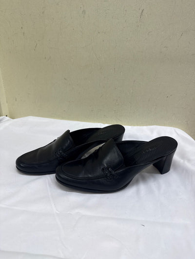 Trotters Women's Size 8 Black Pumps Shoes