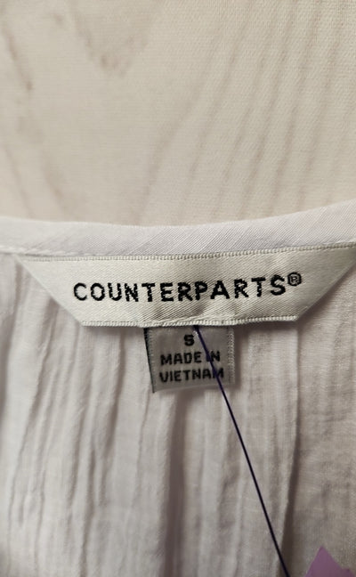 Counterparts Women's Size S White 3/4 Sleeve Top